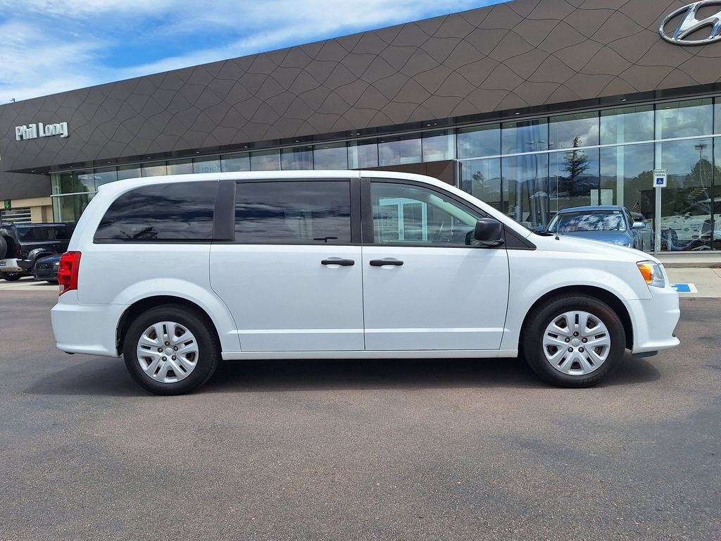 Used 2019 Dodge Grand Caravan SE FWD video 2