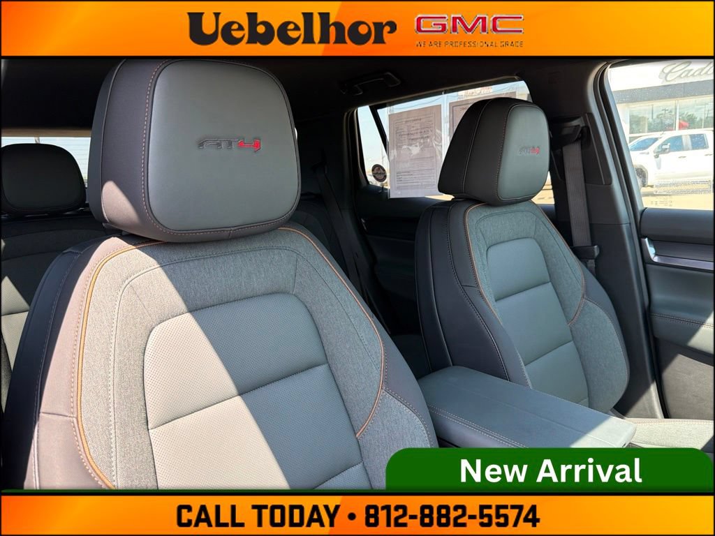 Used 2026 GMC Terrain AT4 w/ Technology Package II AWD/4WD image 4