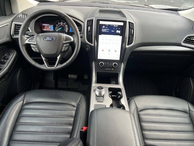 Certified 2024 Ford Edge SEL w/ Convenience Package AWD/4WD image 13