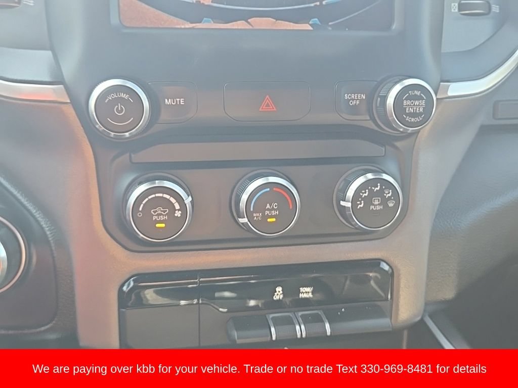 Used 2022 RAM 1500 Big Horn AWD/4WD image 18