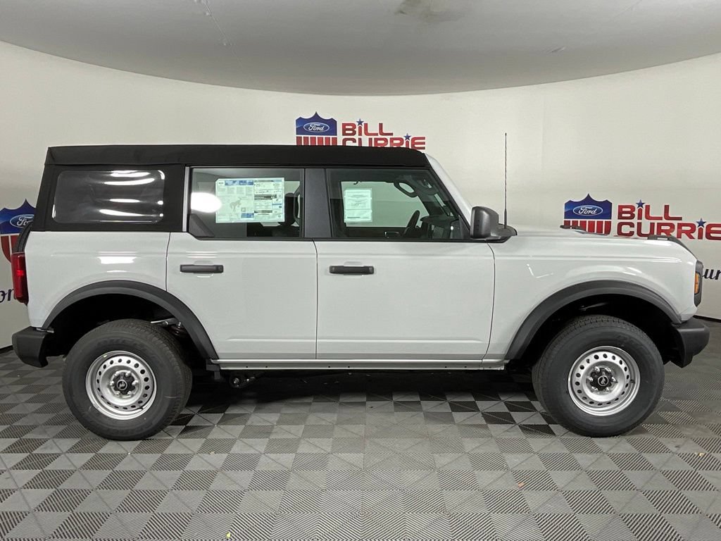 New 2026 Ford Bronco 4-Door AWD/4WD image 2