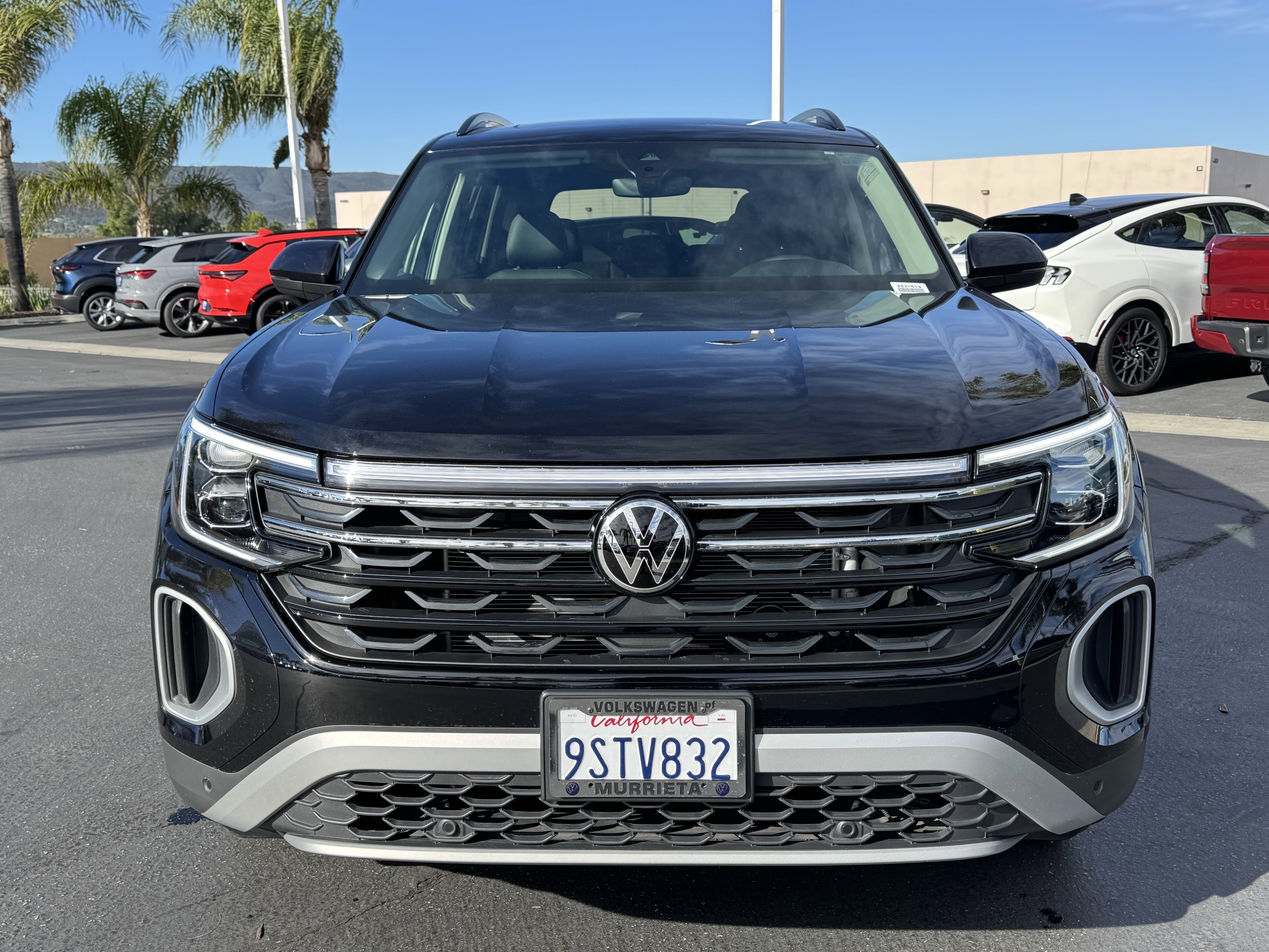 Certified 2025 Volkswagen Atlas Peak Edition SE image 3