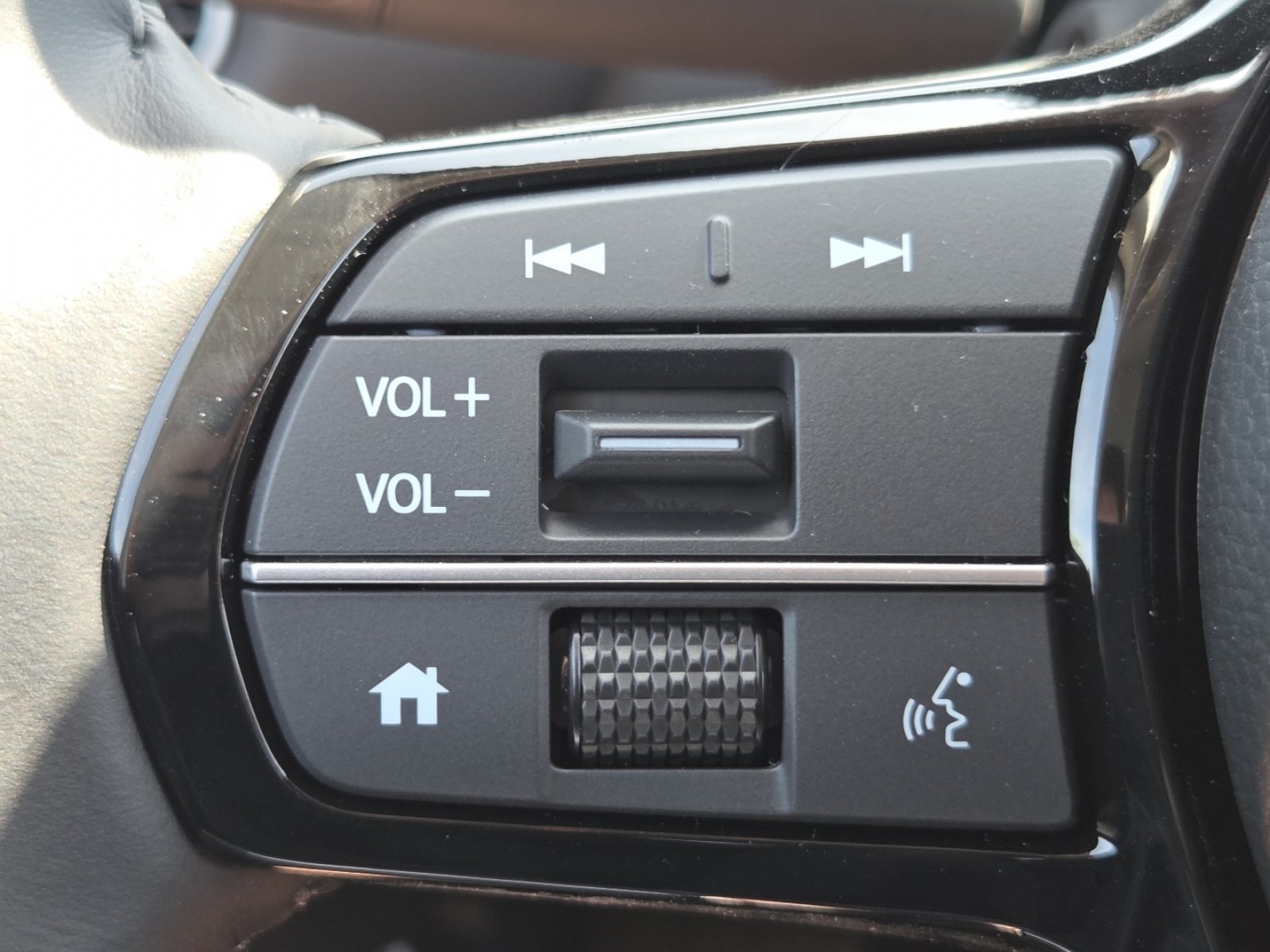New 2027 Honda HR-V EX-L image 11