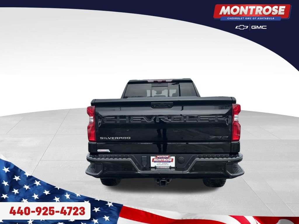 Used 2023 Chevrolet Silverado 1500 ZR2 w/ Technology Package AWD/4WD image 4