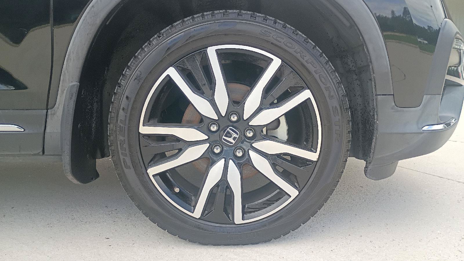 Used 2019 Honda Pilot Touring image 23