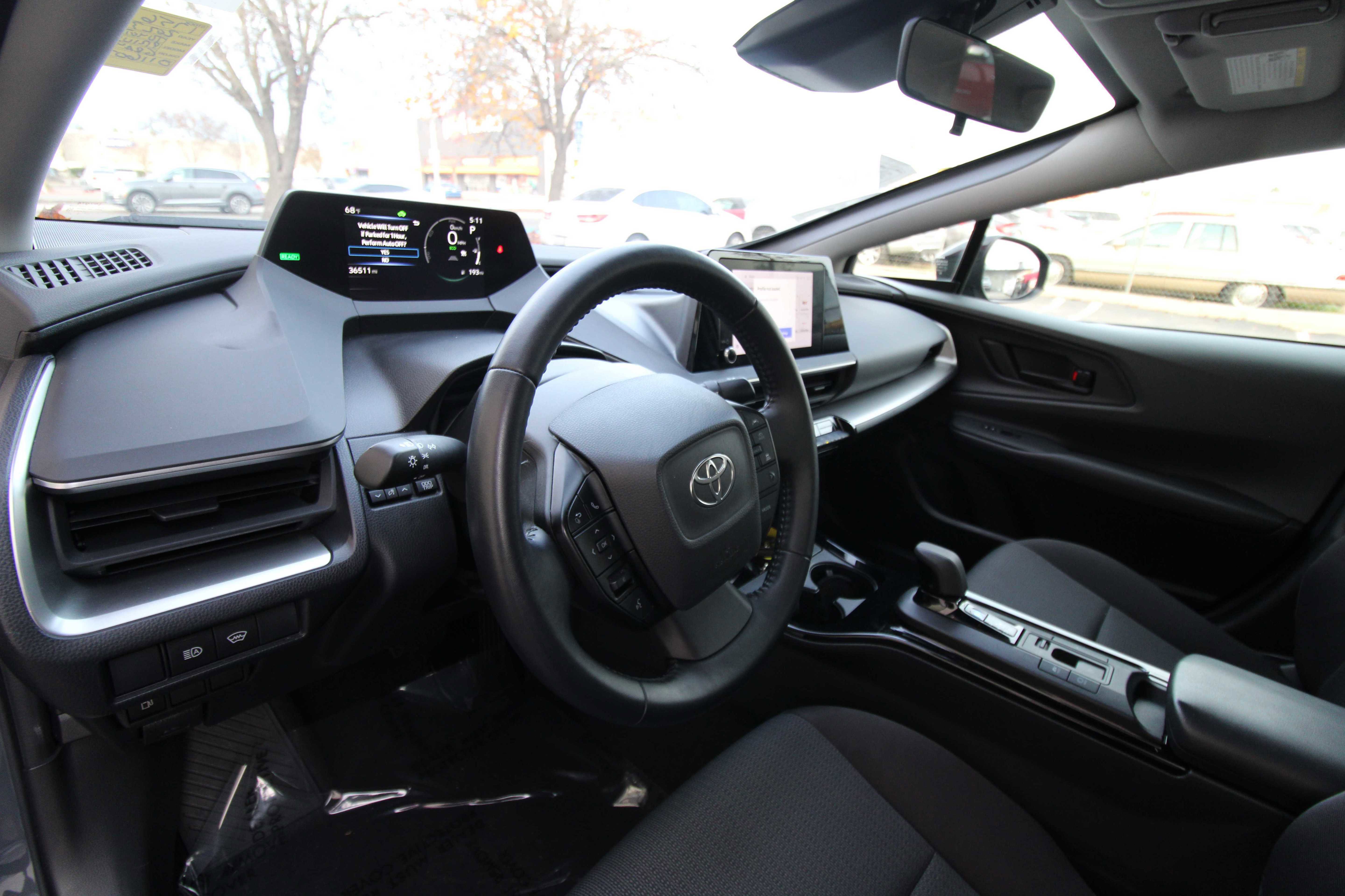 Used 2023 Toyota Prius LE image 22