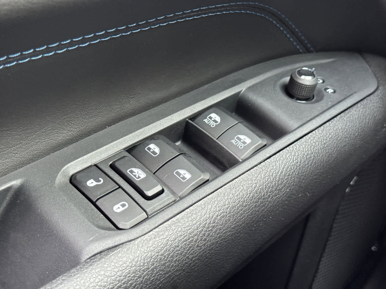 New 2026 Jeep Compass Limited AWD/4WD image 23