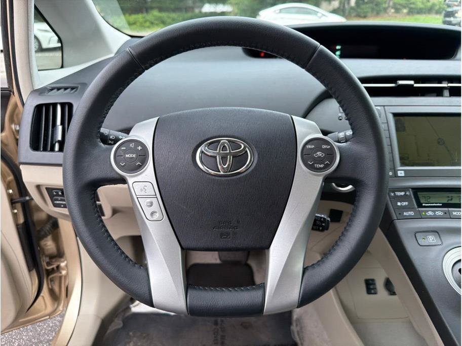 Used 2011 Toyota Prius Four w/ Solar Roof Pkg FWD image 14