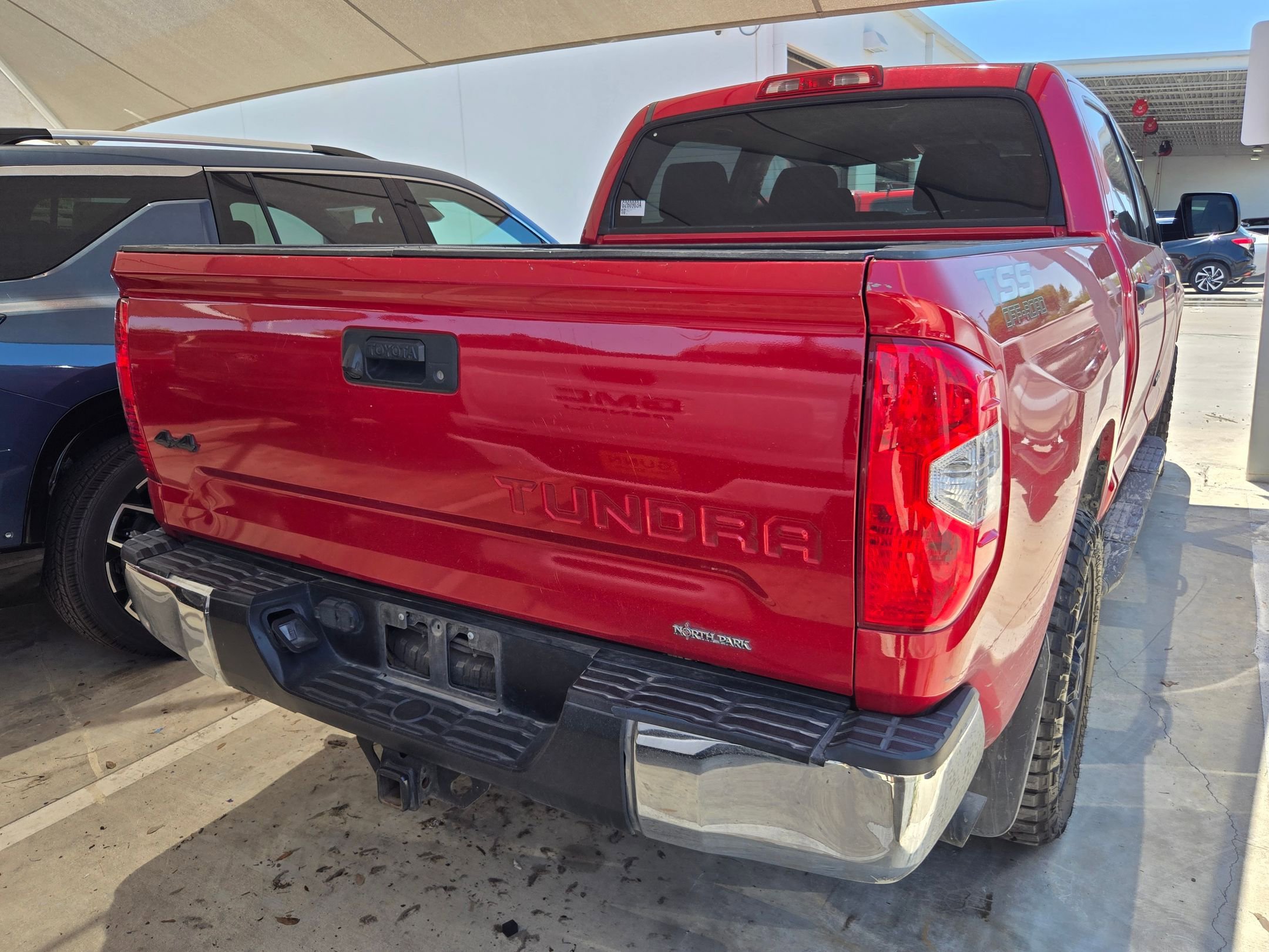 Used 2020 Toyota Tundra SR5 w/ SR5 Upgrade Package AWD/4WD image 7