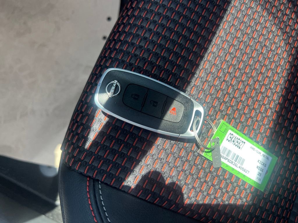 New 2025 Nissan Kicks SR image 28