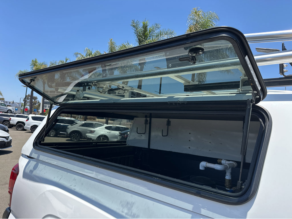 Used 2022 Toyota Tacoma SR RWD image 37