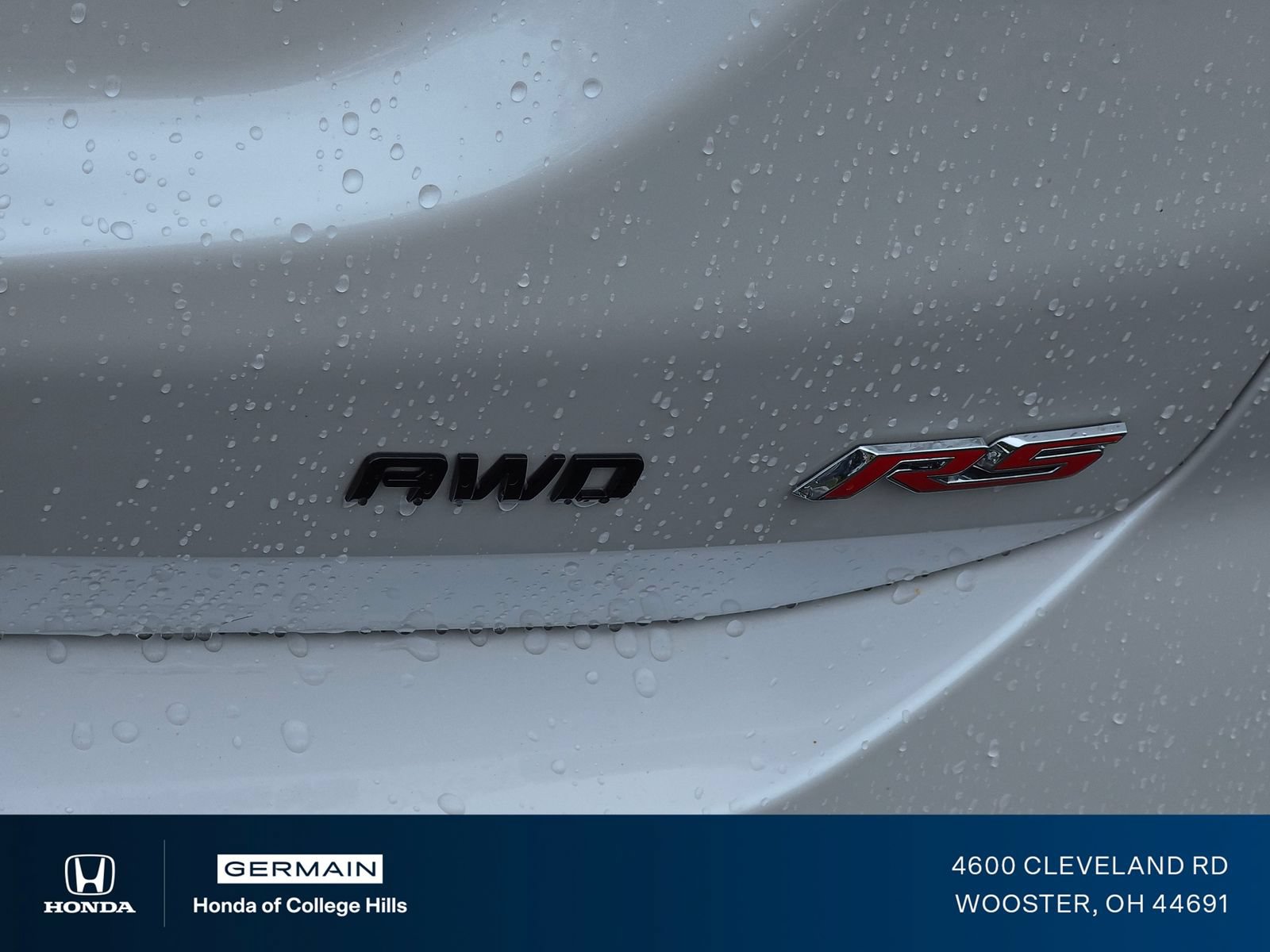 Used 2022 Chevrolet Equinox RS w/ RS Leather Package AWD/4WD image 8