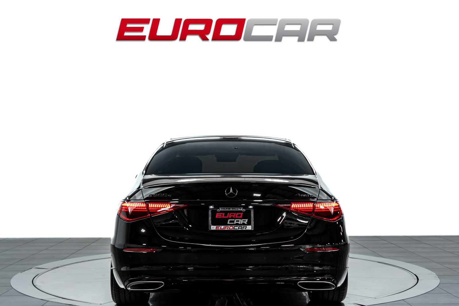 Used 2024 Mercedes-Benz S 580e 4MATIC Sedan image 4