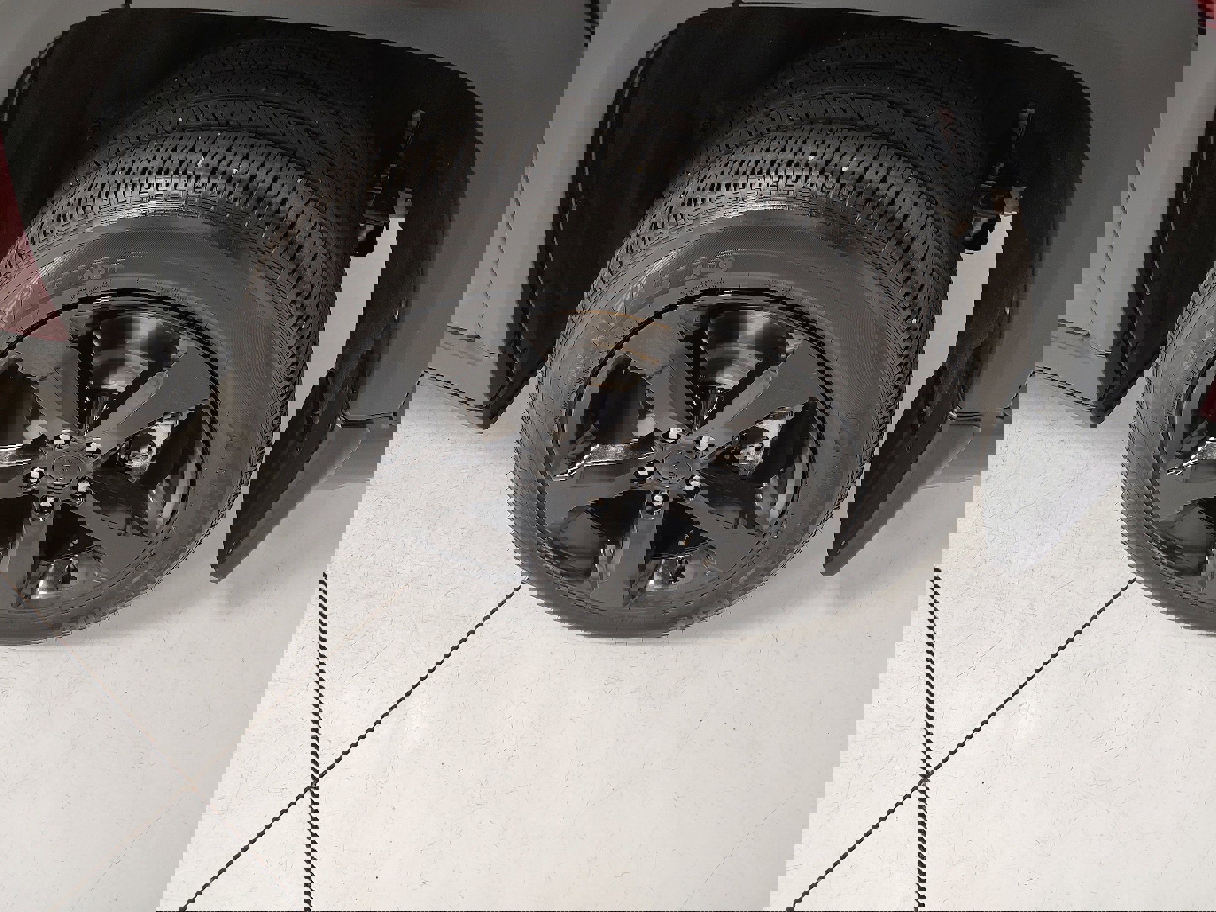 Used 2023 Jeep Grand Cherokee Altitude image 13