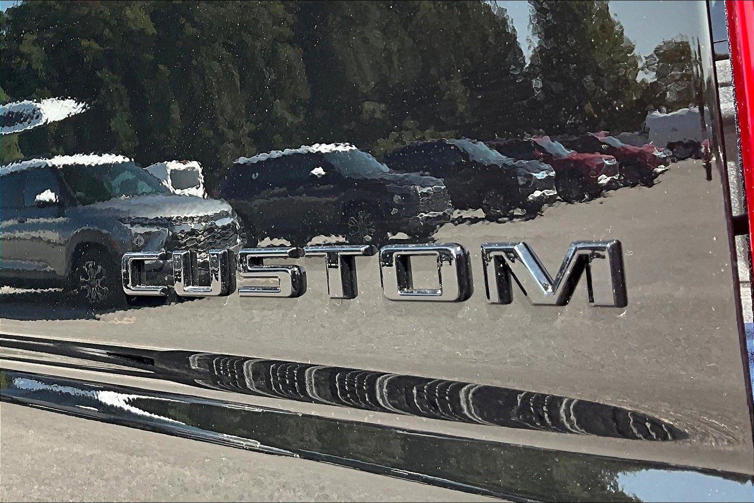 New 2026 Chevrolet Silverado 2500 Custom w/ Custom Convenience Package image 14