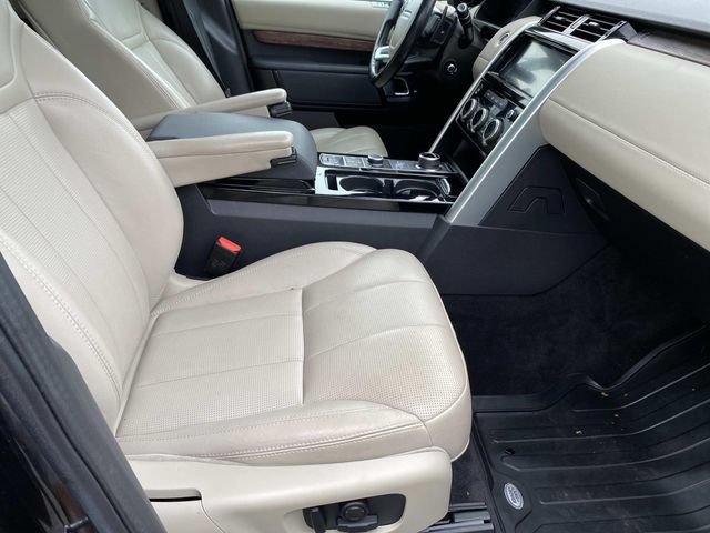 Used 2019 Land Rover Discovery HSE AWD/4WD image 28