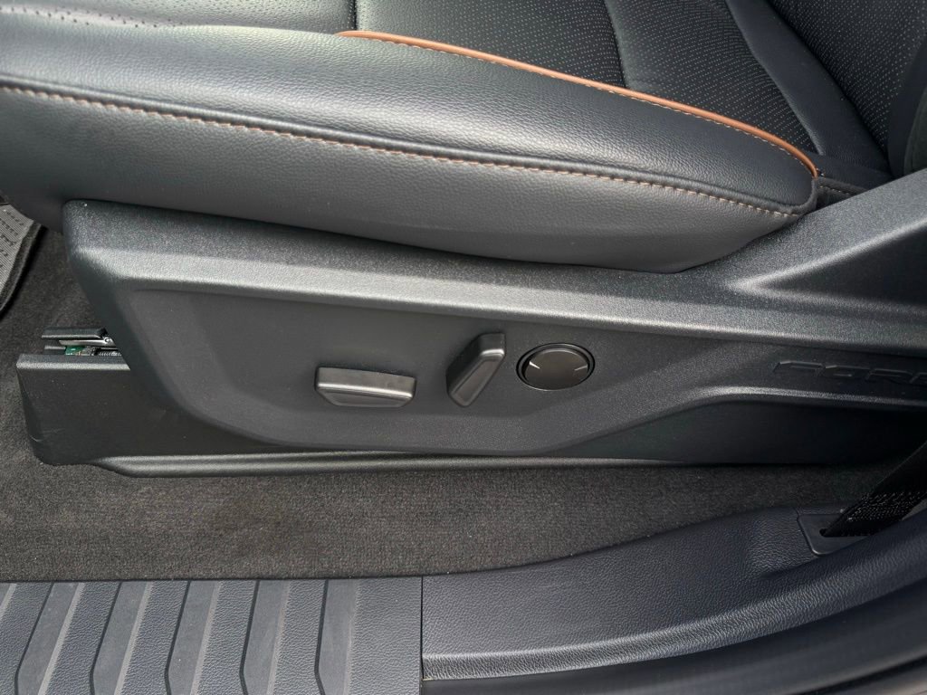 New 2026 Ford F350 Lariat image 11