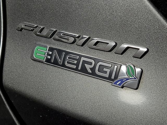 Used 2014 Ford Fusion Energi Titanium w/ Driver Assist Package image 29