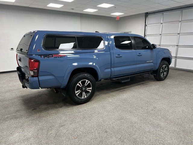 Used 2019 Toyota Tacoma TRD Sport image 10