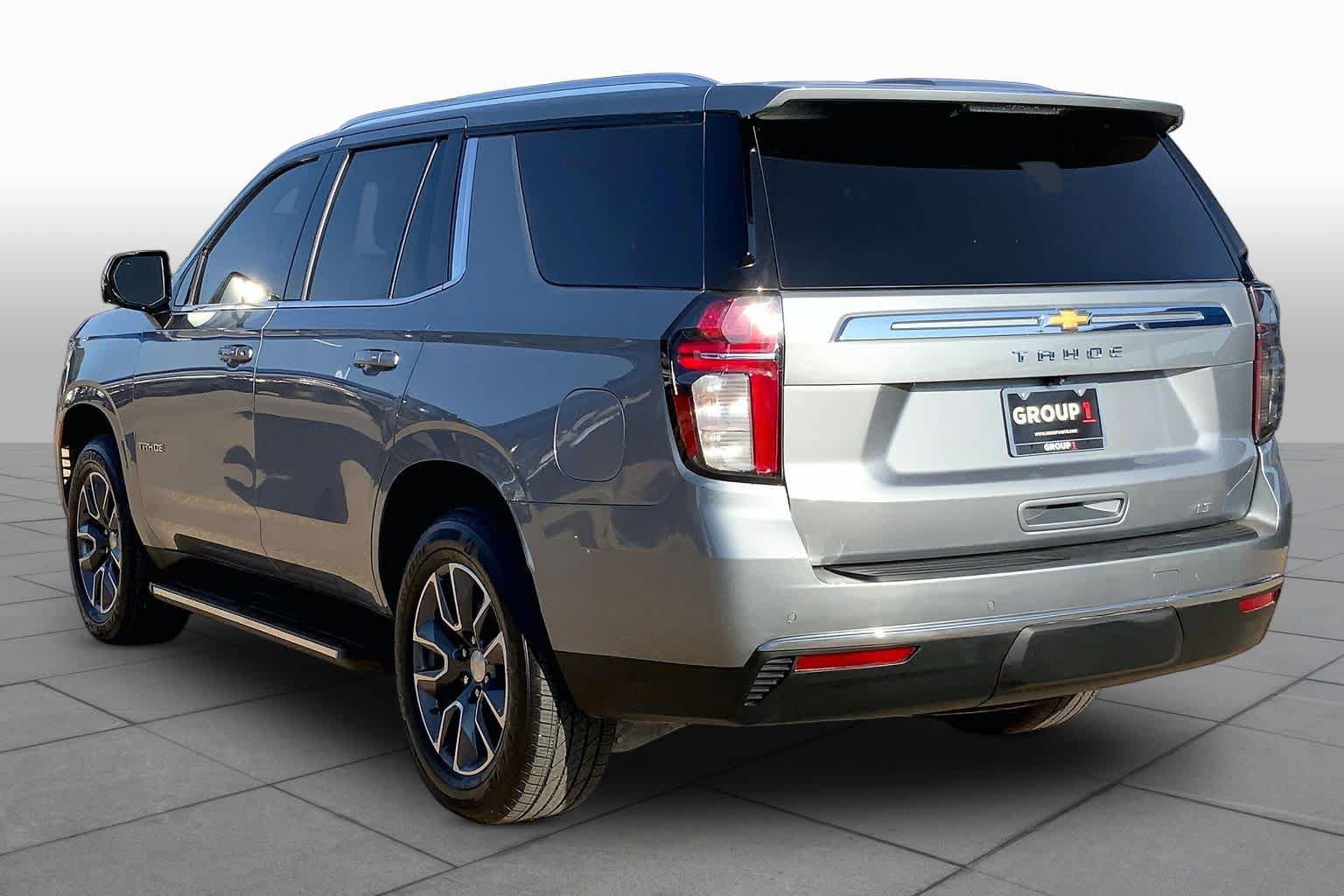 Used 2024 Chevrolet Tahoe LT w/ Luxury Package AWD/4WD image 12