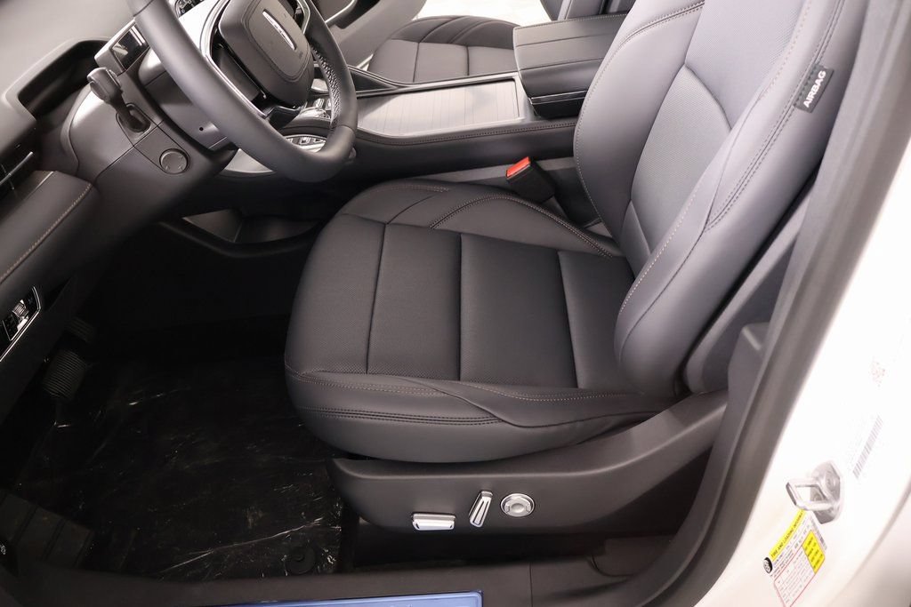New 2026 Lincoln Nautilus Premier w/ Equipment Group 102A AWD/4WD image 11