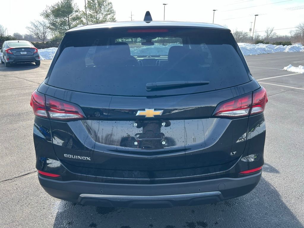 Used 2024 Chevrolet Equinox LT image 4