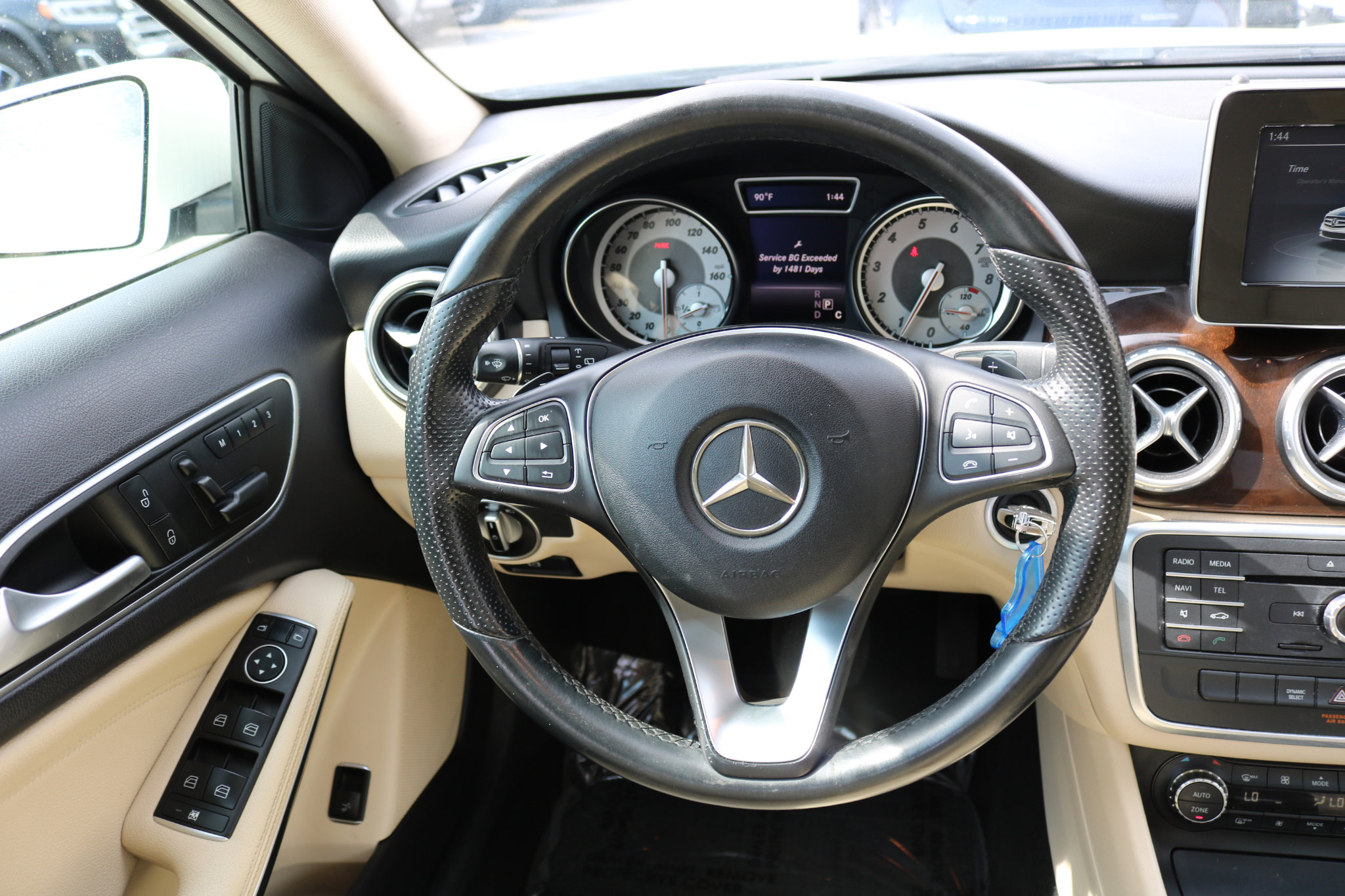 Used 2016 Mercedes-Benz GLA 250 image 36