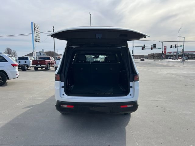 New 2024 Jeep Wagoneer L Series II w/ Convenience Group I image 10