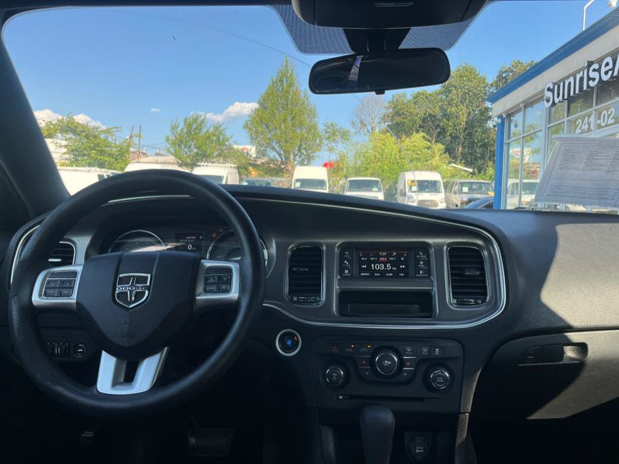 Used 2013 Dodge Charger SE w/ Sport Appearance Group RWD image 21