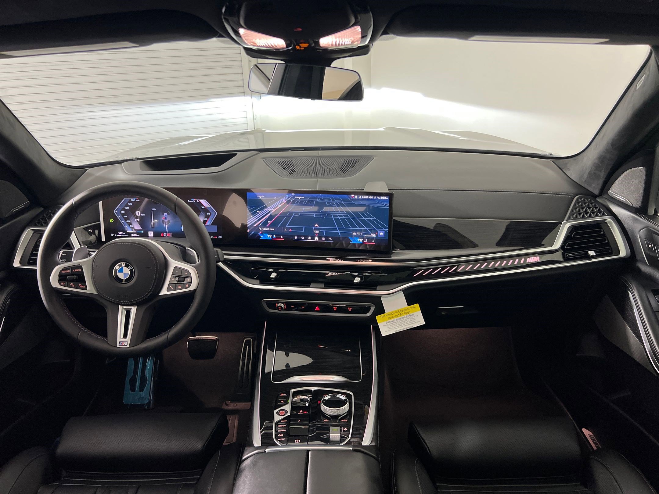 New 2026 BMW X7 M60i image 16