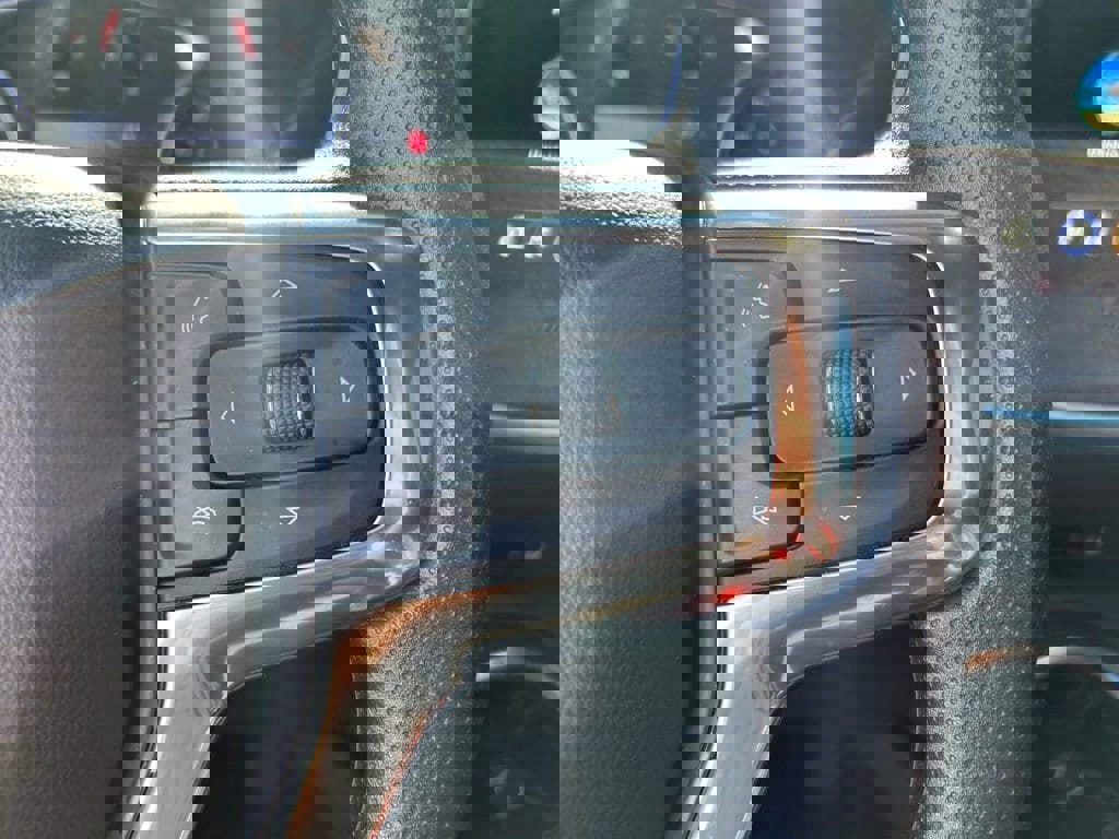 Certified 2025 Chevrolet Blazer LT image 7