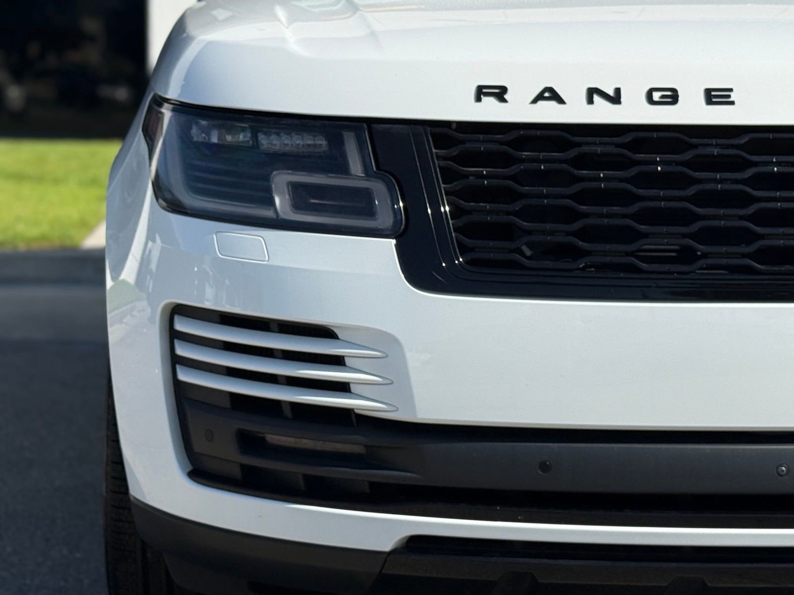 Used 2021 Land Rover Range Rover Westminster Edition image 8