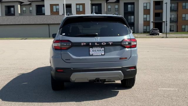 New 2026 Honda Pilot TrailSport image 7