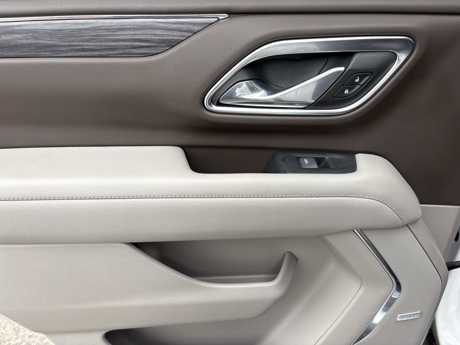 Certified 2023 GMC Yukon SLT w/ SLT Luxury Package image 33