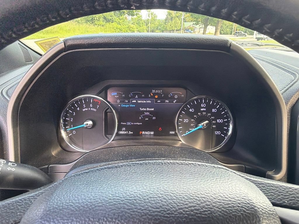 Used 2019 Ford Expedition XLT w/ Equipment Group 202A AWD/4WD image 24