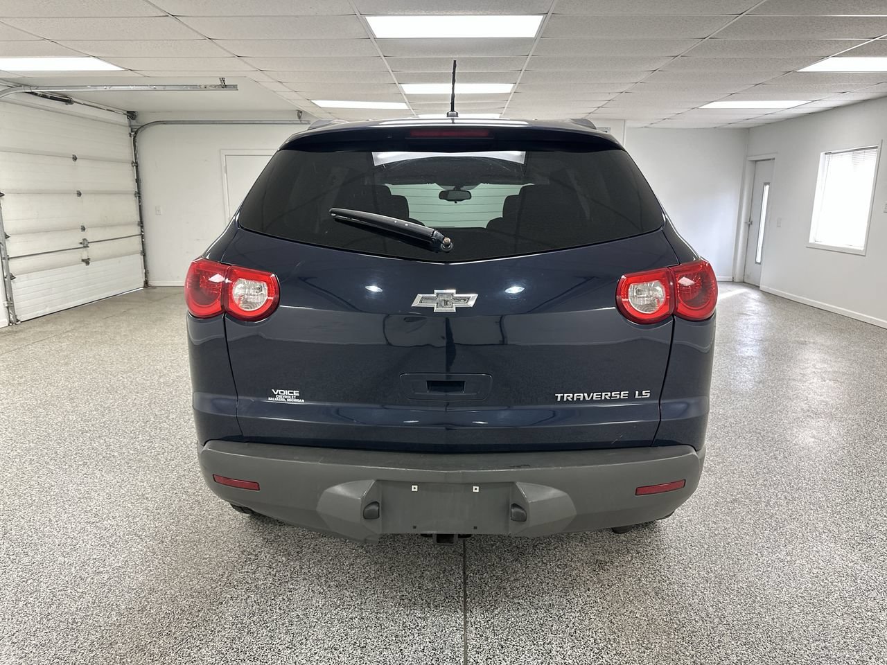 Used 2012 Chevrolet Traverse LS FWD image 7