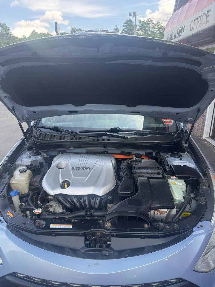 Used 2013 Hyundai Sonata Hybrid FWD image 17