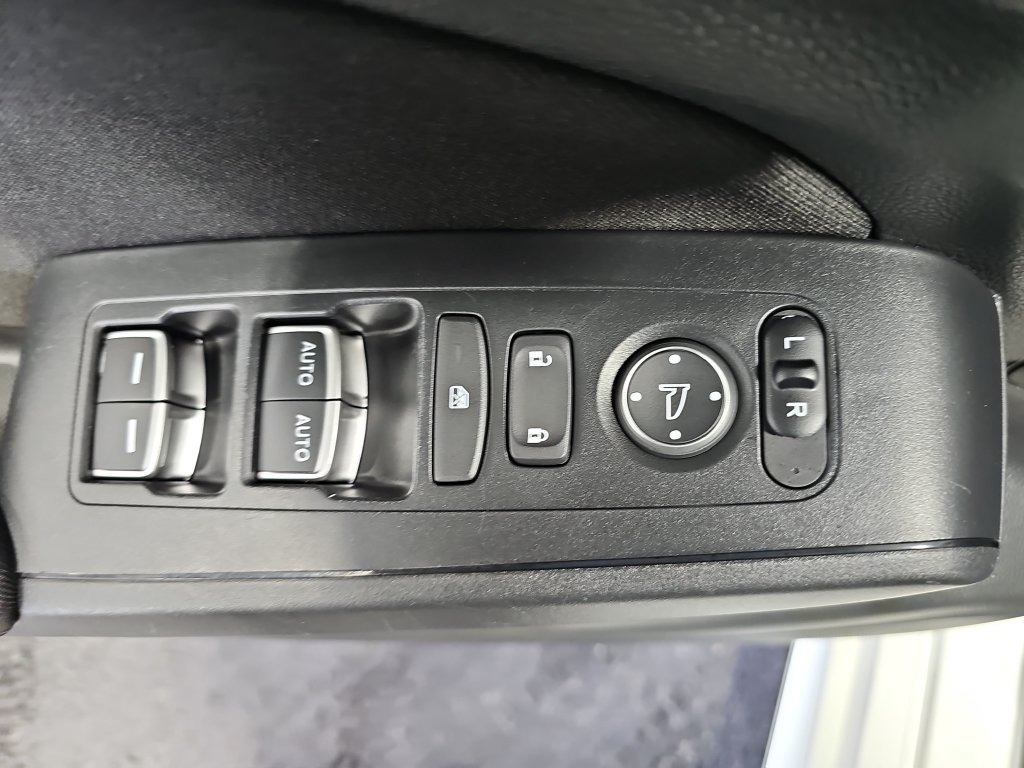 Used 2025 Honda Civic Sport image 42
