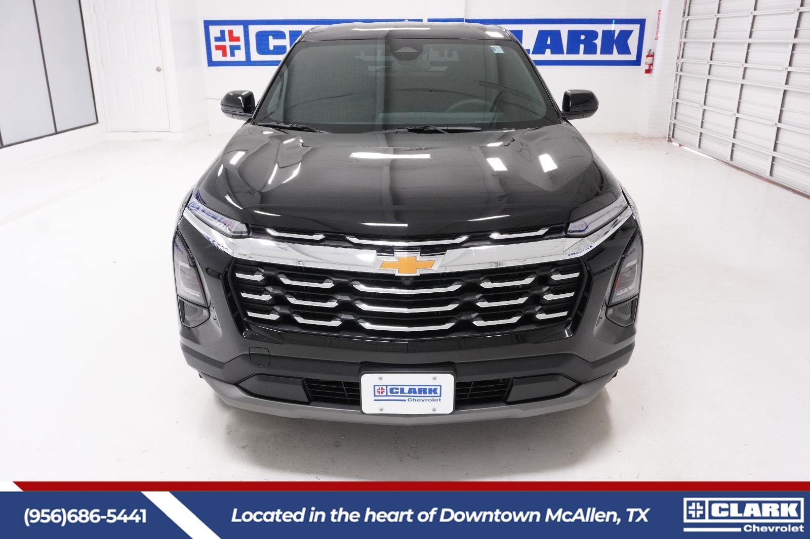 New 2026 Chevrolet Equinox LT image 2