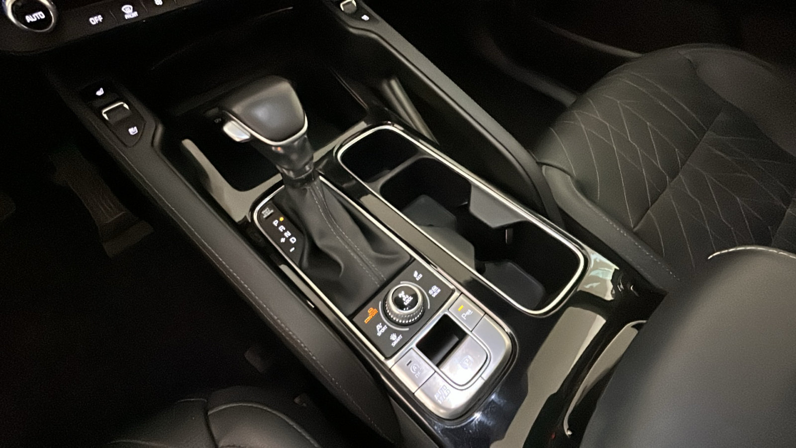 Used 2023 Kia Telluride EX X-Line AWD/4WD image 25