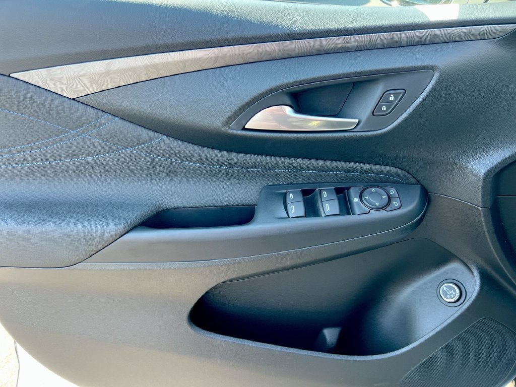 New 2026 Buick Envista Sport Touring w/ Convenience I Package FWD image 19