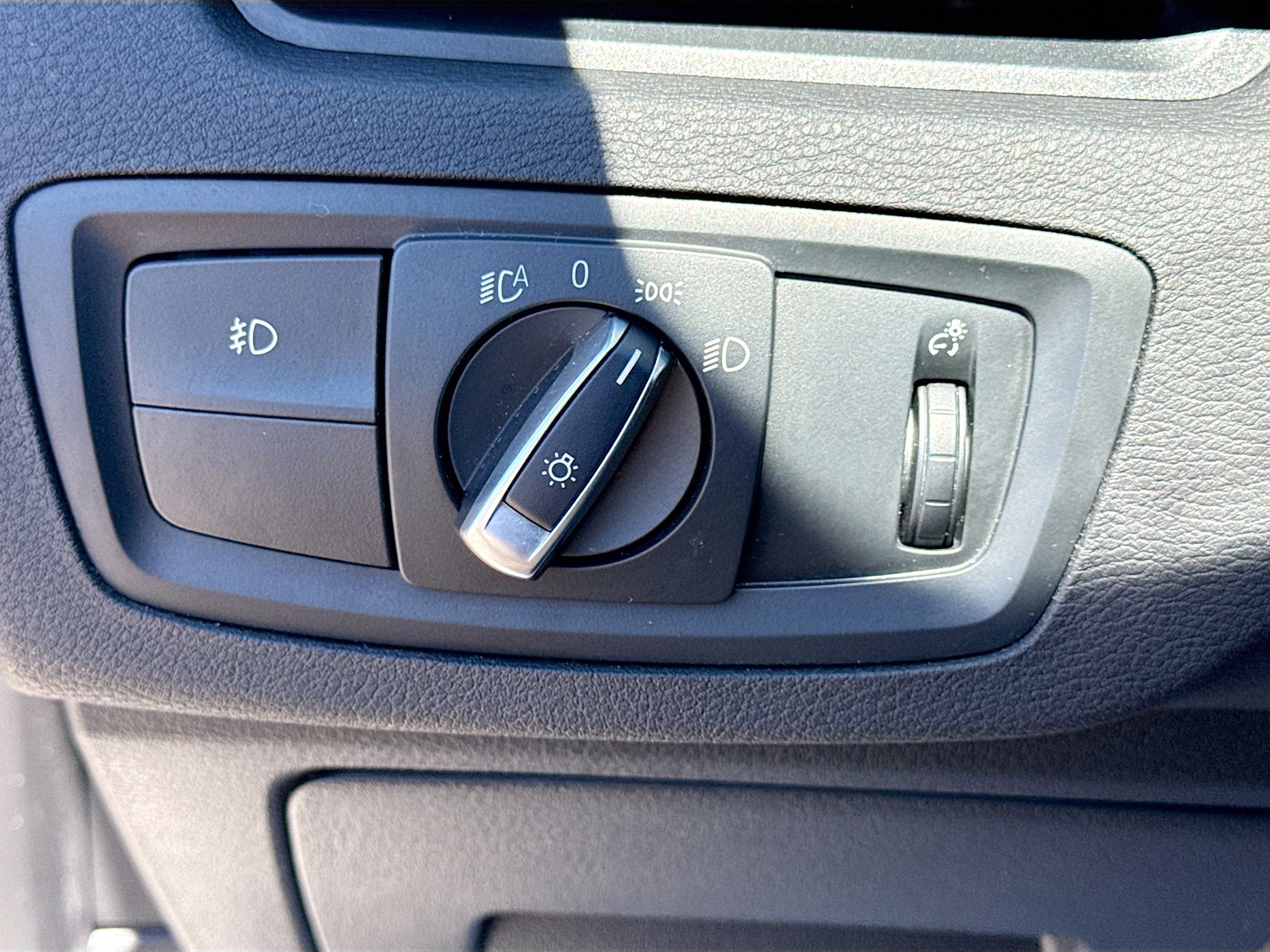 Used 2017 BMW X1 sDrive28i FWD image 36