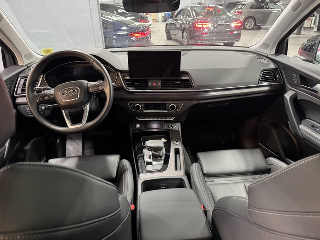 Certified 2023 Audi Q5 2.0T Prestige w/ Prestige Package AWD/4WD image 11