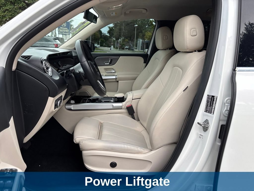 Used 2022 Mercedes-Benz GLB 250 w/ Premium Package Lite image 16