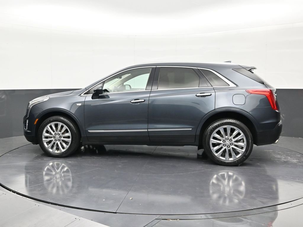 Used 2019 Cadillac XT5 Luxury image 2