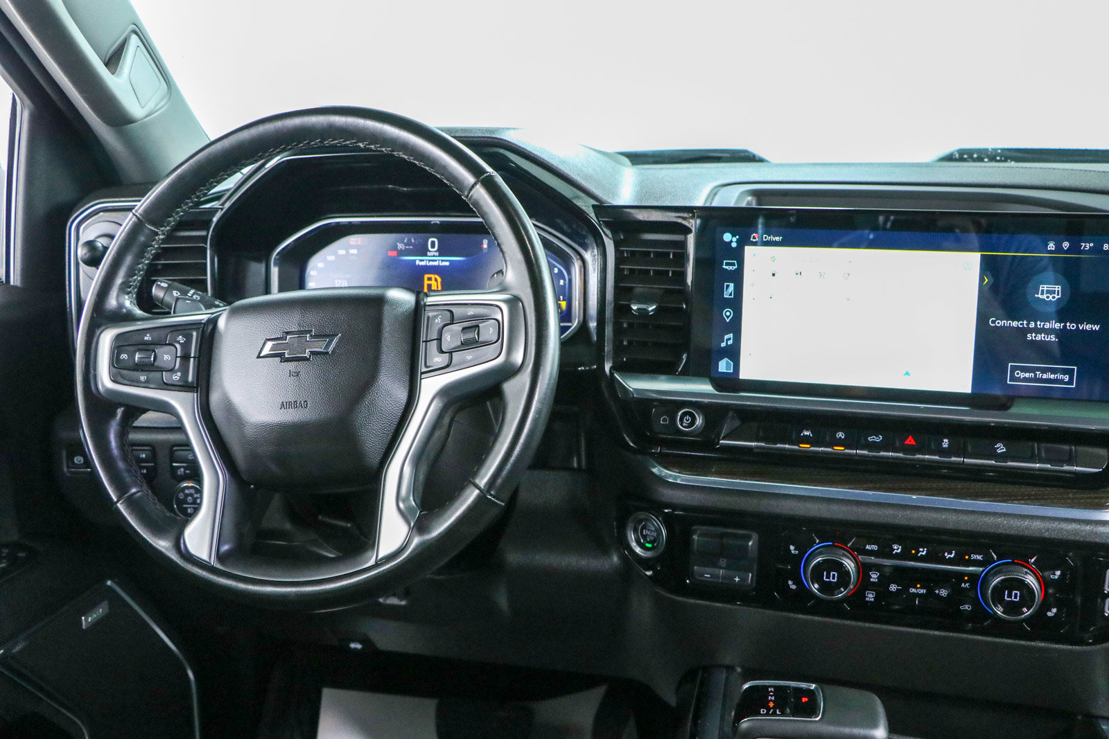 Used 2024 Chevrolet Silverado 1500 LT Trail Boss w/ Convenience Package II AWD/4WD image 18