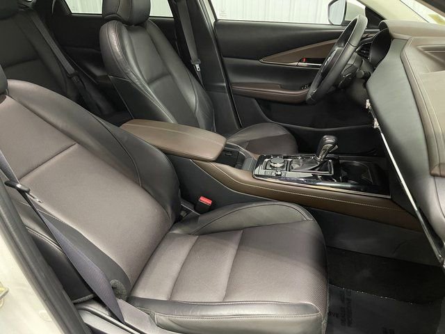 Used 2021 MAZDA CX-30 AWD 2.5 S w/ Premium Package image 20