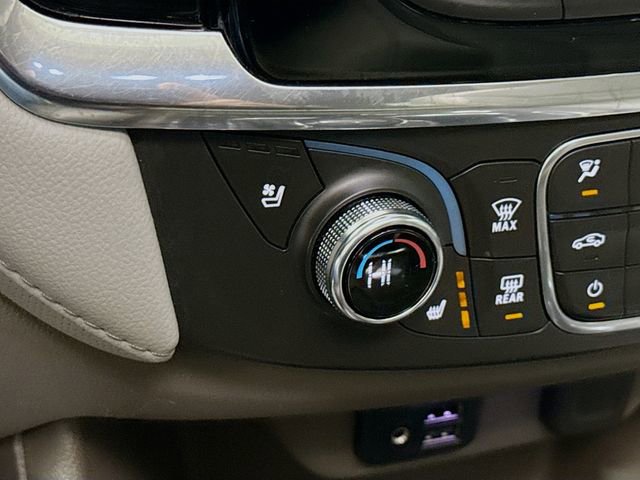 Used 2020 Chevrolet Traverse Premier image 23