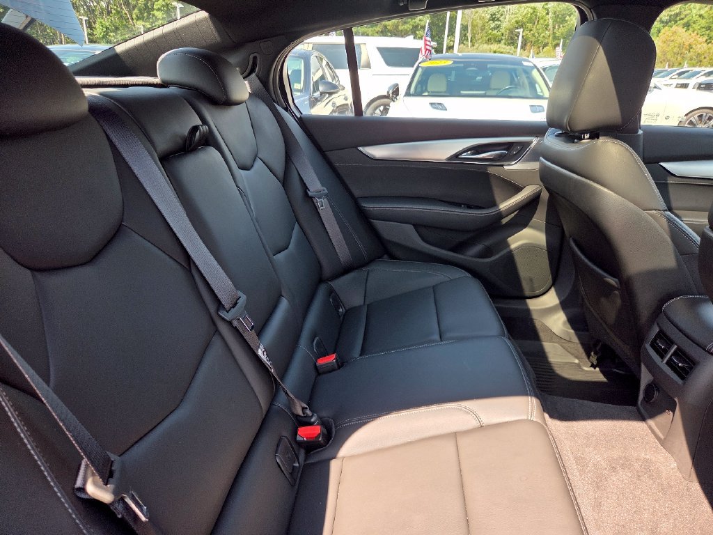 Used 2024 Cadillac CT5 Luxury w/ Sun And Sound Package AWD/4WD image 31