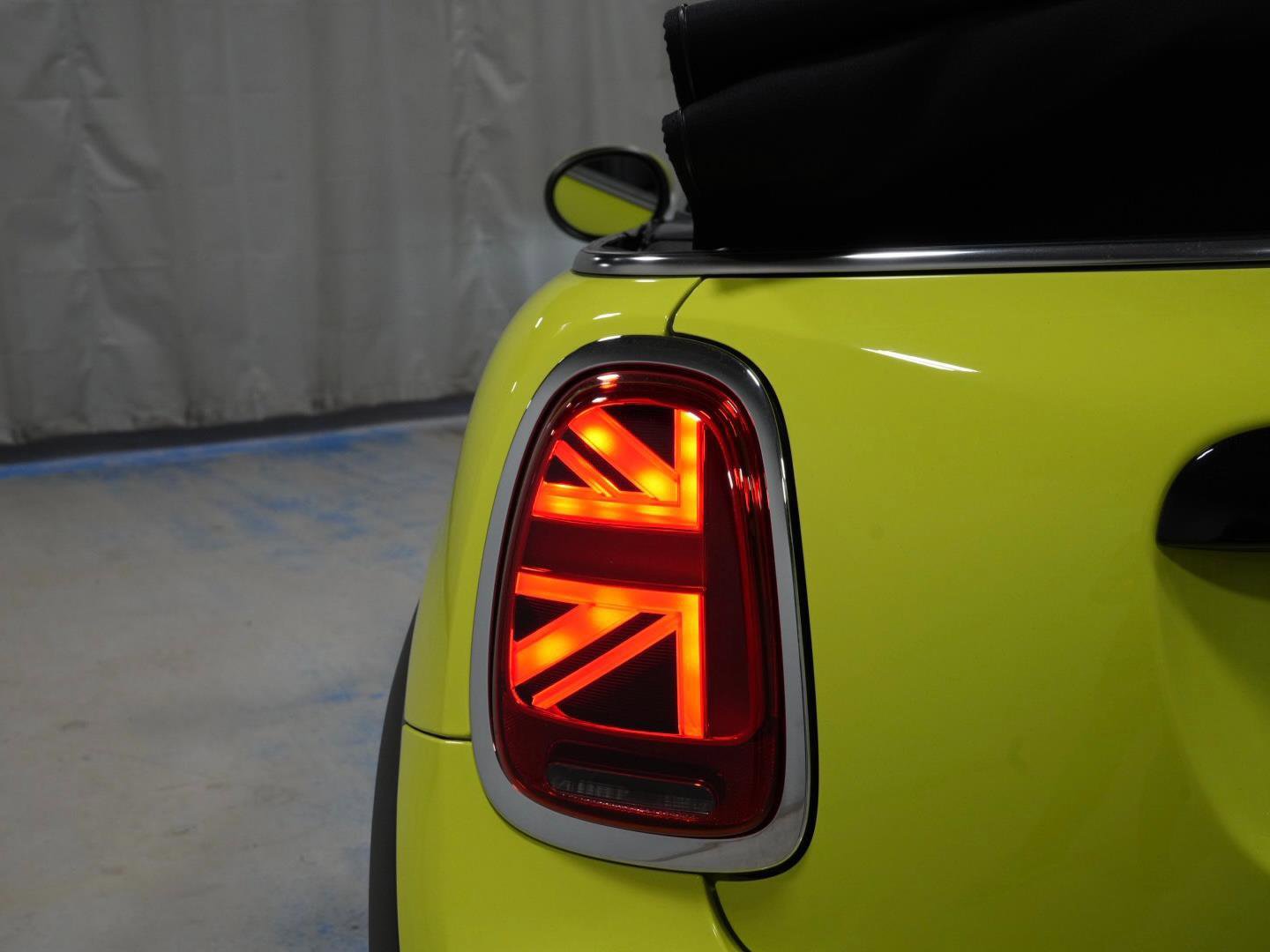 Certified 2024 MINI Cooper S FWD image 30